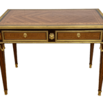 Französischer Schreibtisch