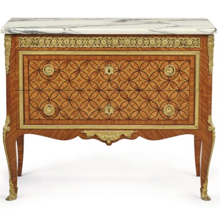 Salonkommode im Transitionsstil