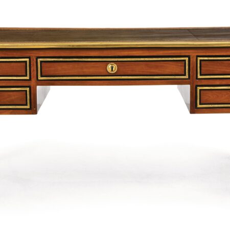 Monumentales Bureau Plat