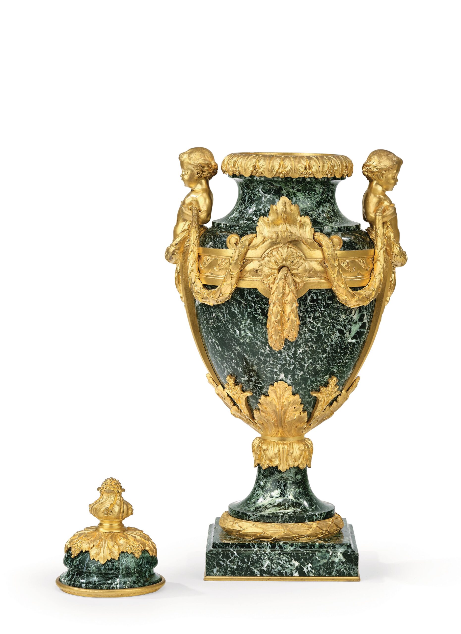 Elegant French lidded vase - Image 4